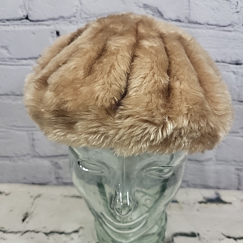 Vintage Womens Faux Fur Pillbox Hat Tan MCM Warm Winter Cap‎ One Size - No Tags